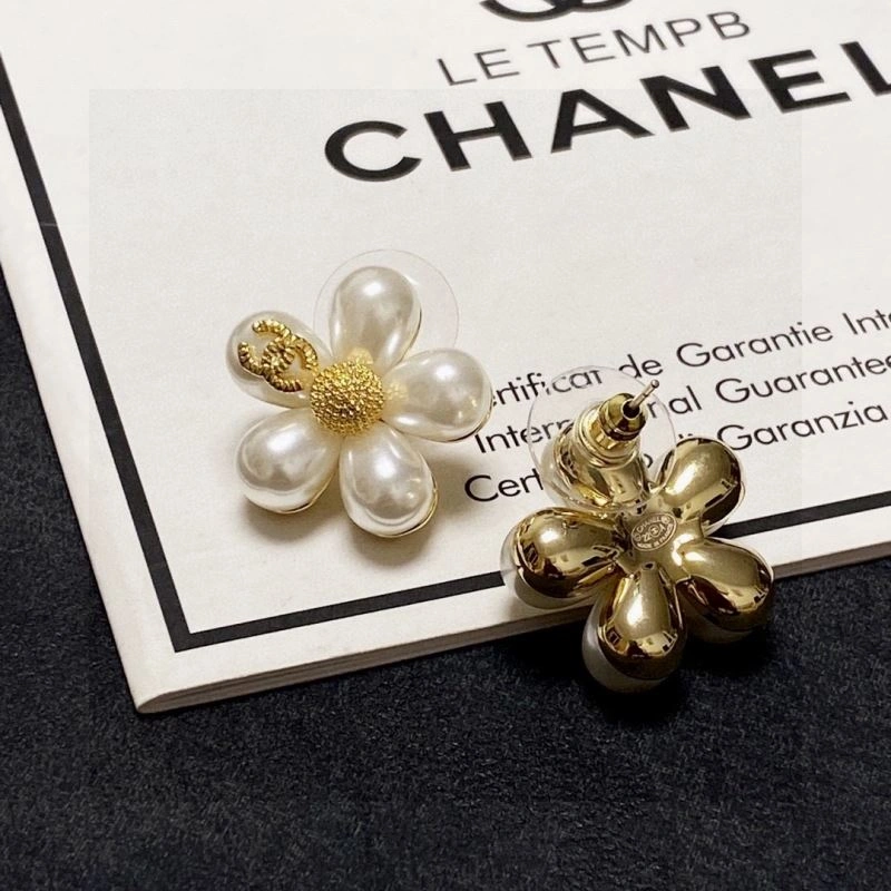 Comfortable Chxnxl Earrings 290934