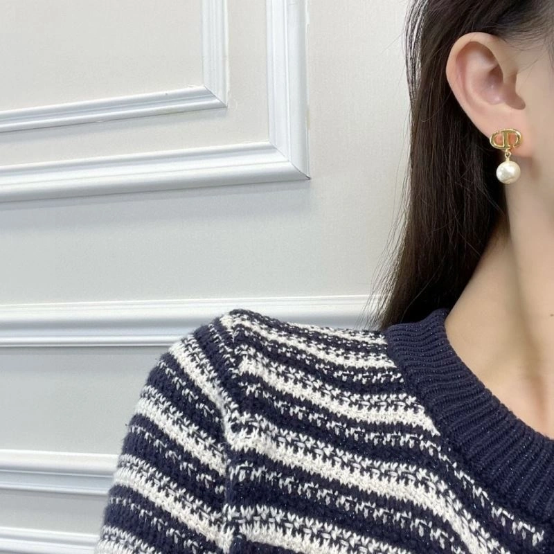 ModernLook Christian Dxxr Earrings 295203