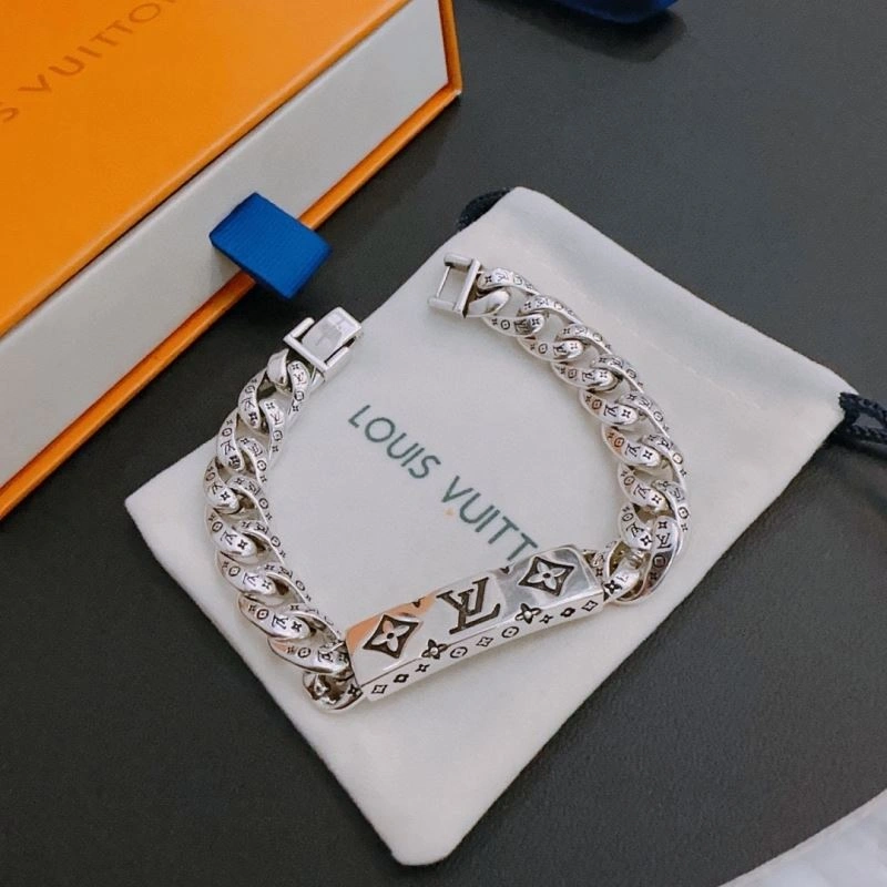 Refined LX Bracelets 311777