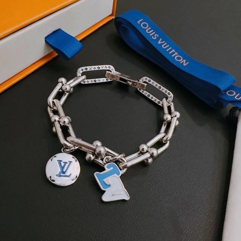 Trendy LX Bracelets 311775