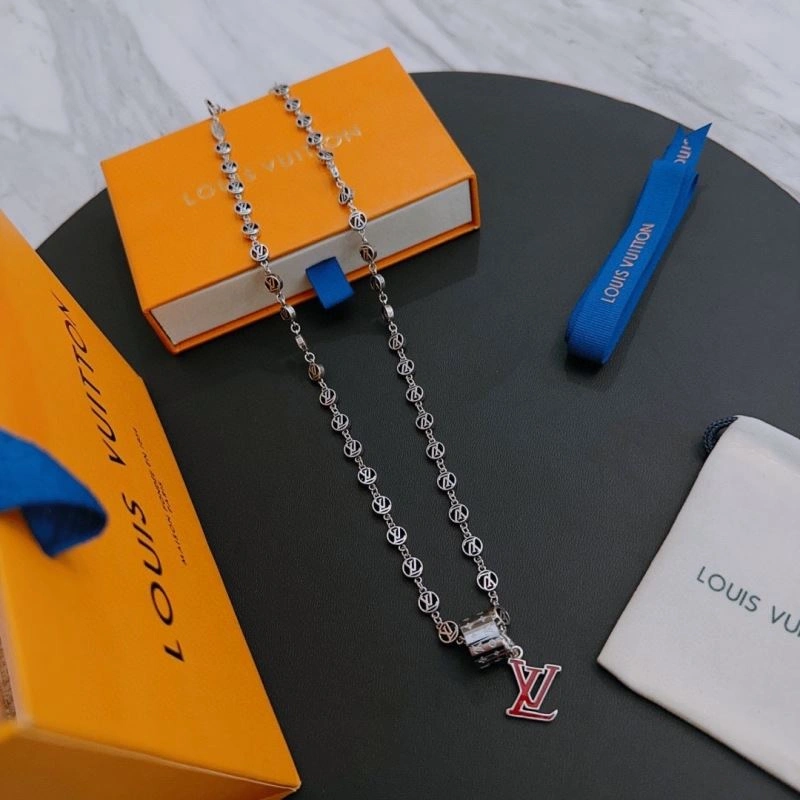 LX Necklaces WellDesigned 311338