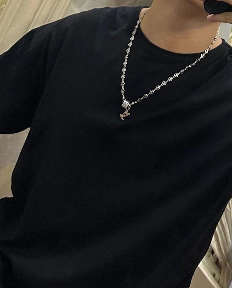 LX Necklaces WellDesigned 311338