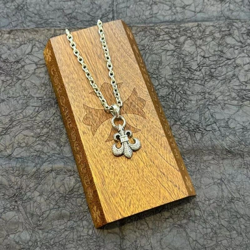 Chrxmx Hxxrts Necklaces Practical 300501