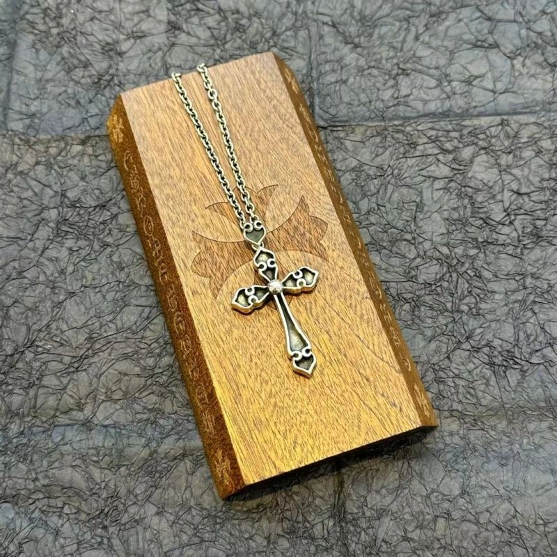 Chrxmx Hxxrts Necklaces GoAnywhere 300488