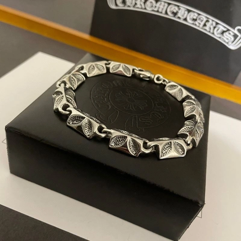 Cozy Chrxmx Hxxrts Bracelets 301318