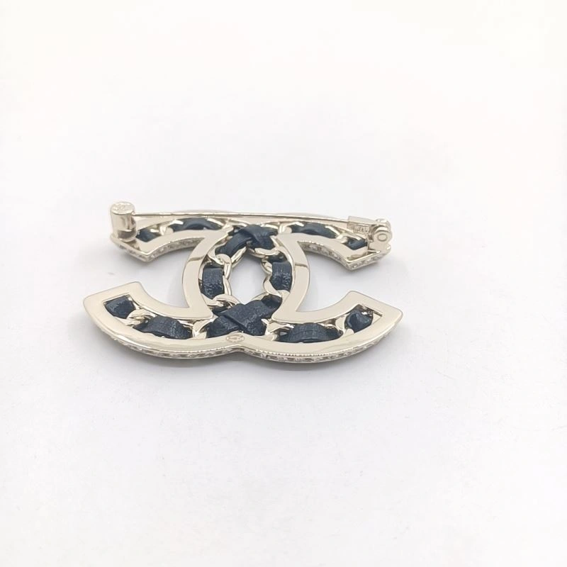 Compact Chxnxl Brooches 292260