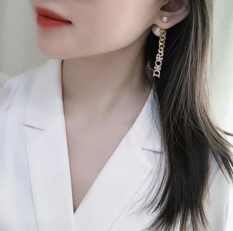 Christian Dxxr Earrings Stylish 295197
