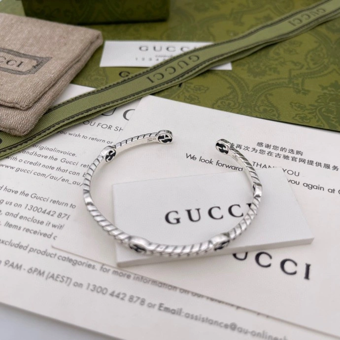 Fashionable Gxccx Bracelets 306988