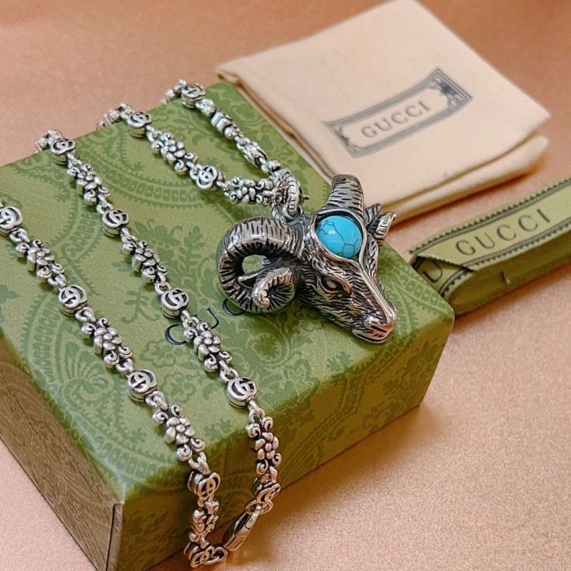 Gxccx Necklaces Stylish 306025