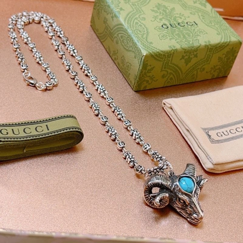 Gxccx Necklaces Stylish 306025