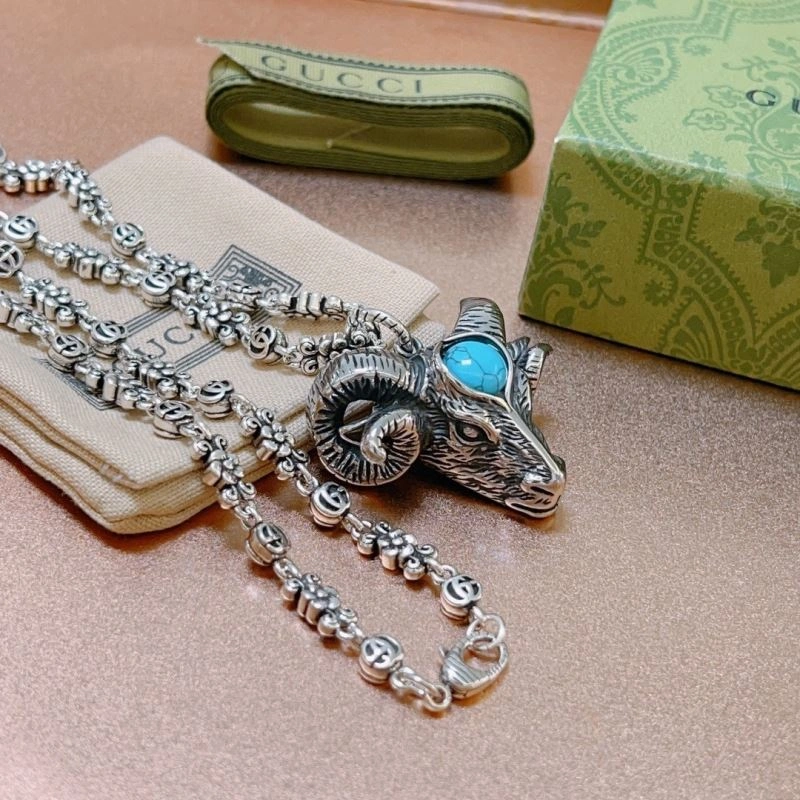 Gxccx Necklaces Stylish 306025