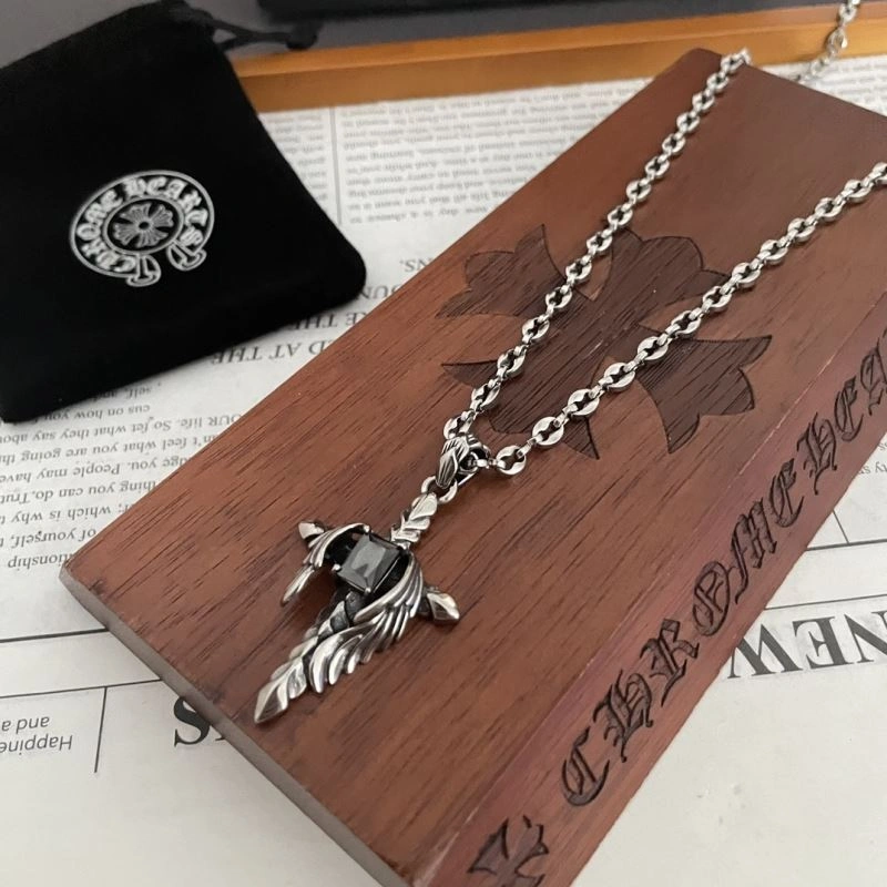 Trendy Chrxmx Hxxrts Necklaces 300481