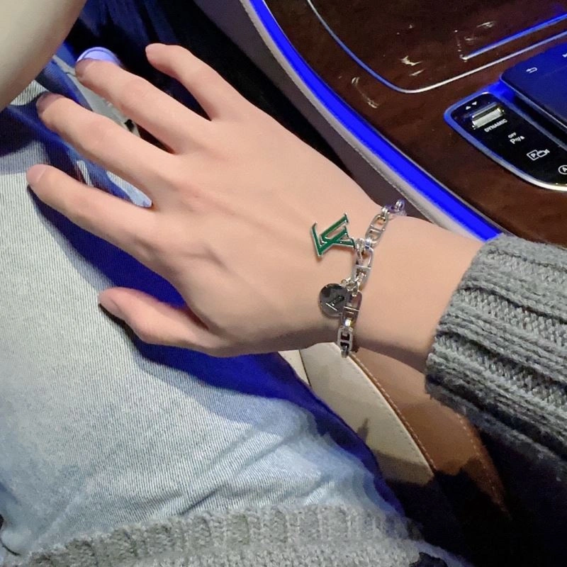 Versatile LX Bracelets 311763