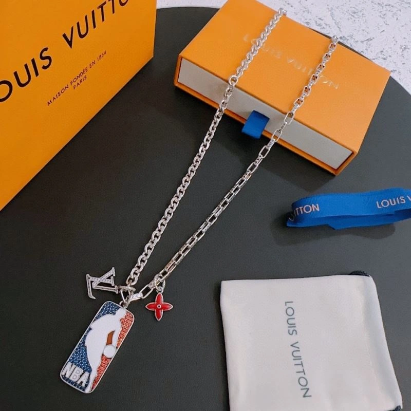 Trendy LX Necklaces 311330