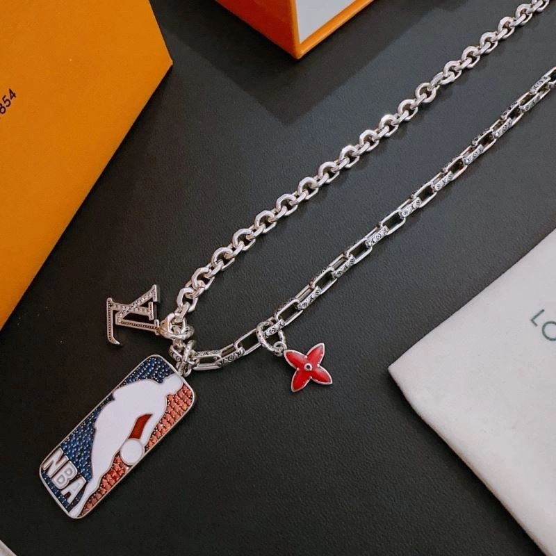 Trendy LX Necklaces 311330