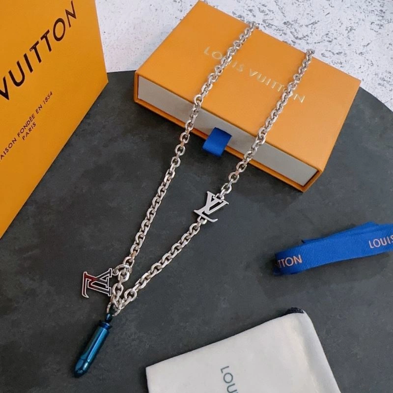 Practical LX Necklaces 311329