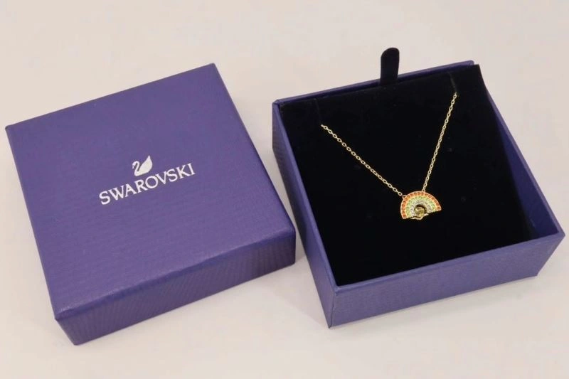 Swxrxvski Necklaces Lightweight 315146
