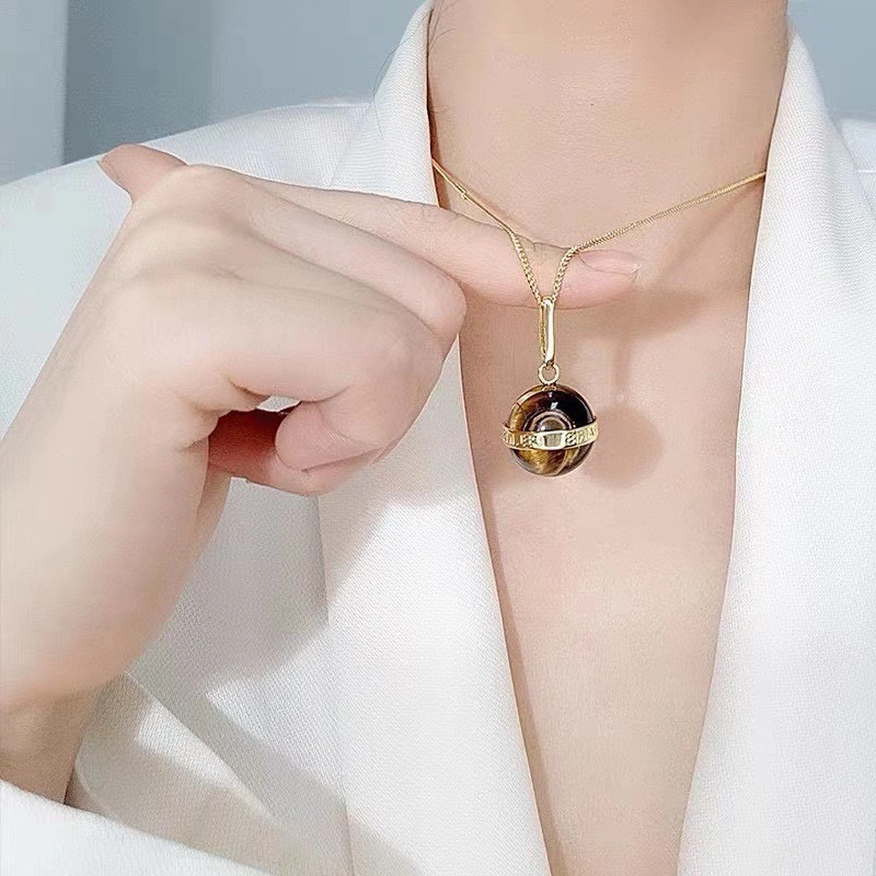 Lightweight Cxlxne Necklaces 283763