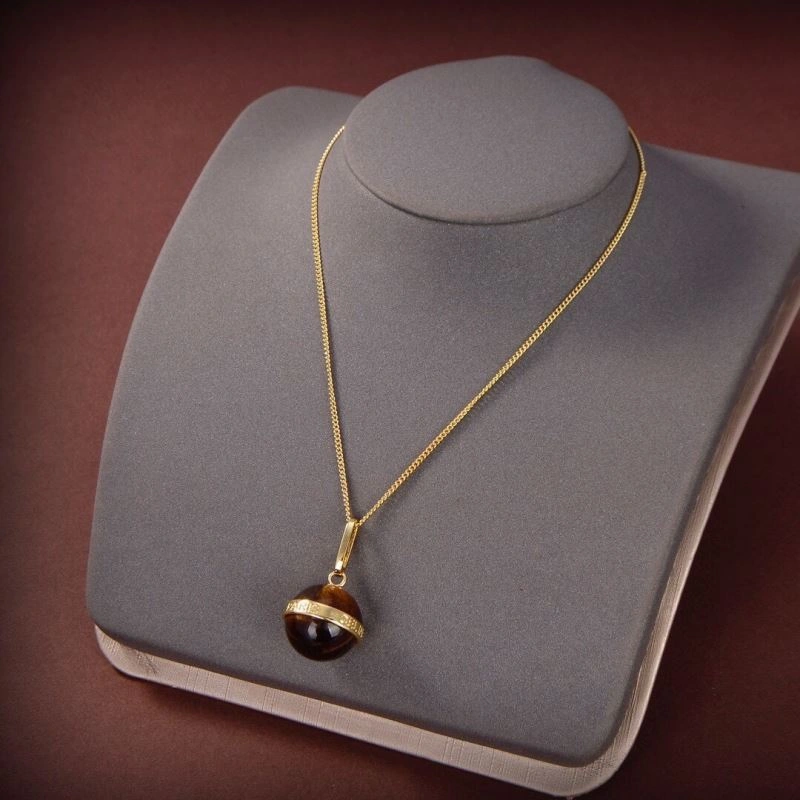 Lightweight Cxlxne Necklaces 283763