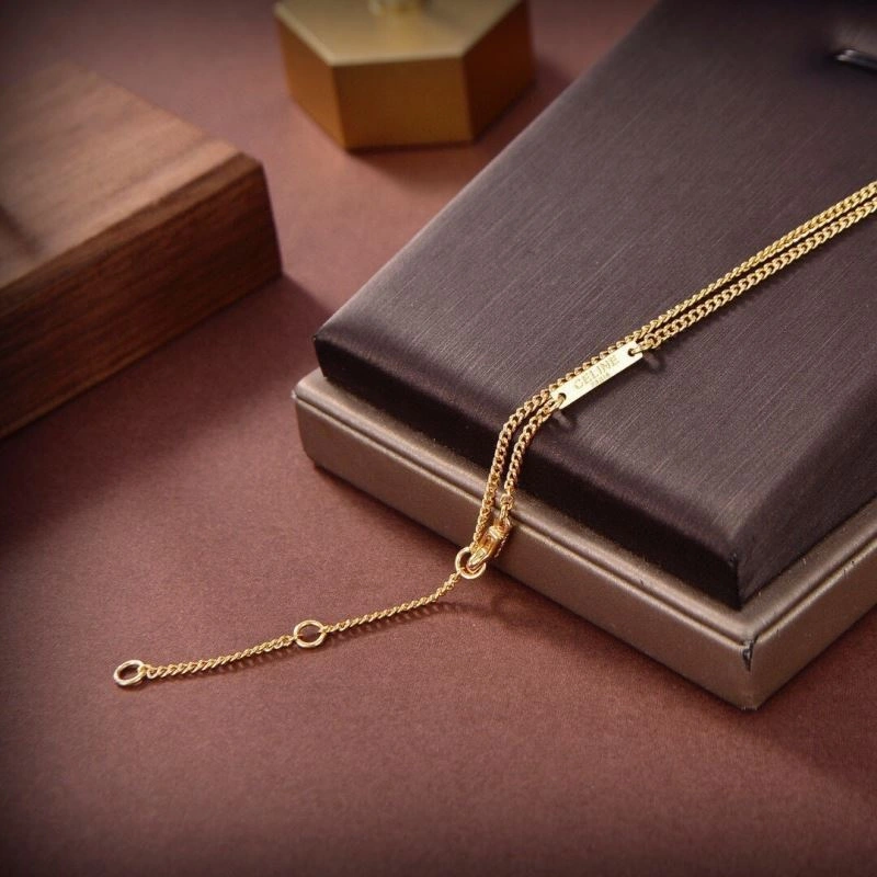 Lightweight Cxlxne Necklaces 283763
