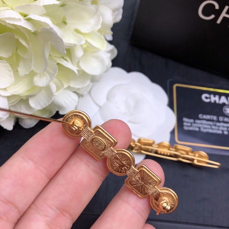 Chxnxl Brooches Soft 292257