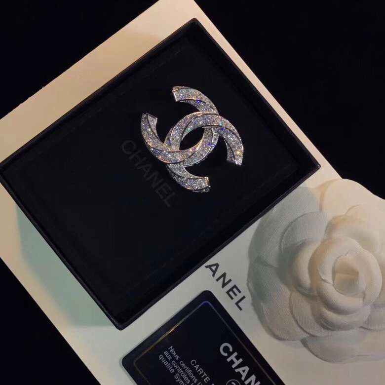 Chxnxl Brooches TopPick 284074