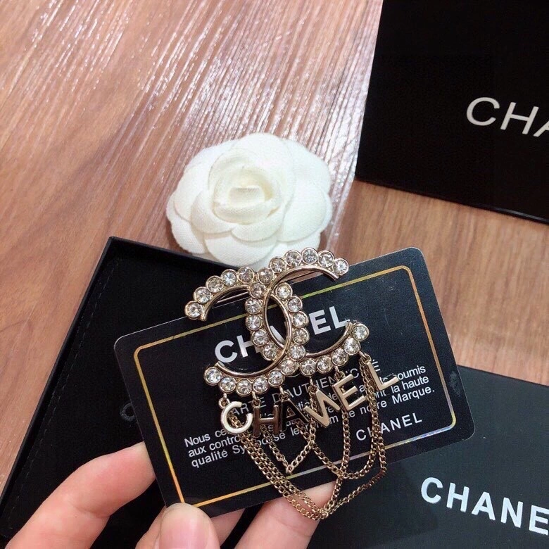 Flexible Chxnxl Brooches 292255