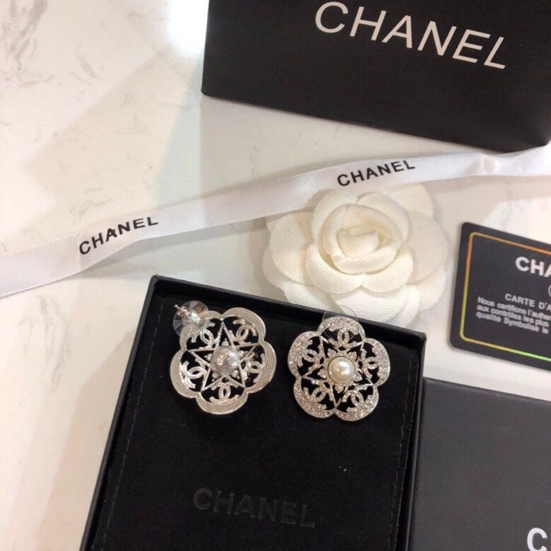 Chxnxl Earrings BestValue 290907