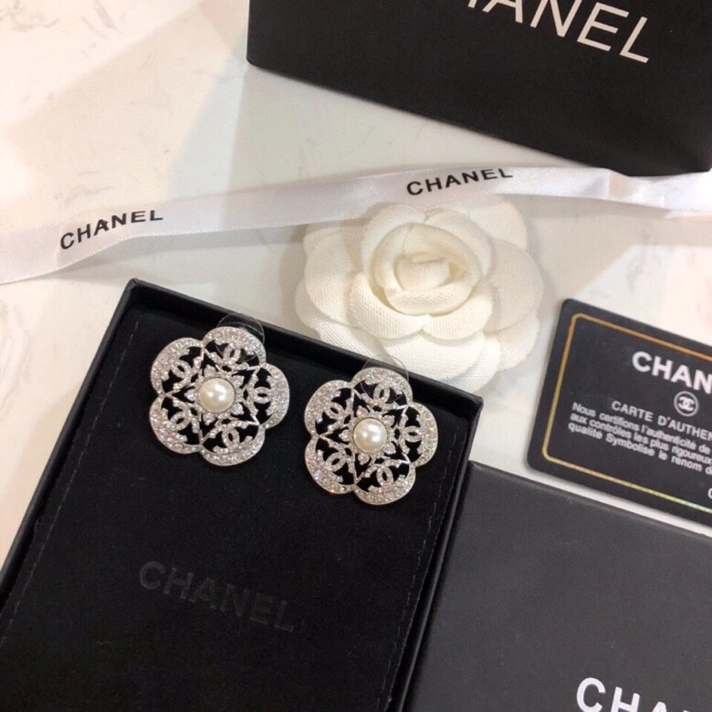 Chxnxl Earrings BestValue 290907