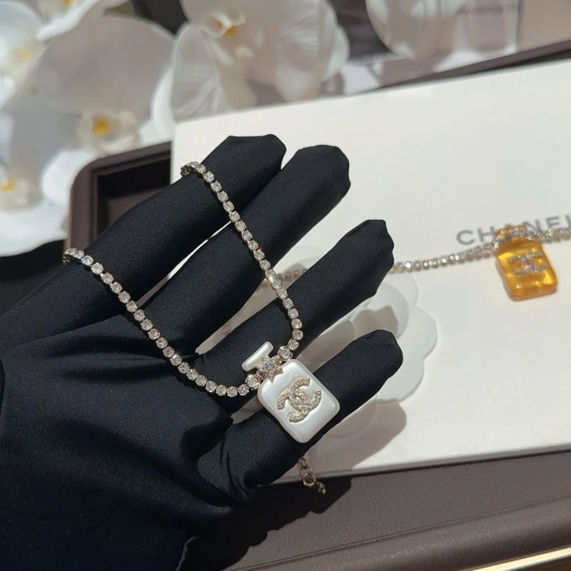 Chxnxl Brooches DailyWear 292249