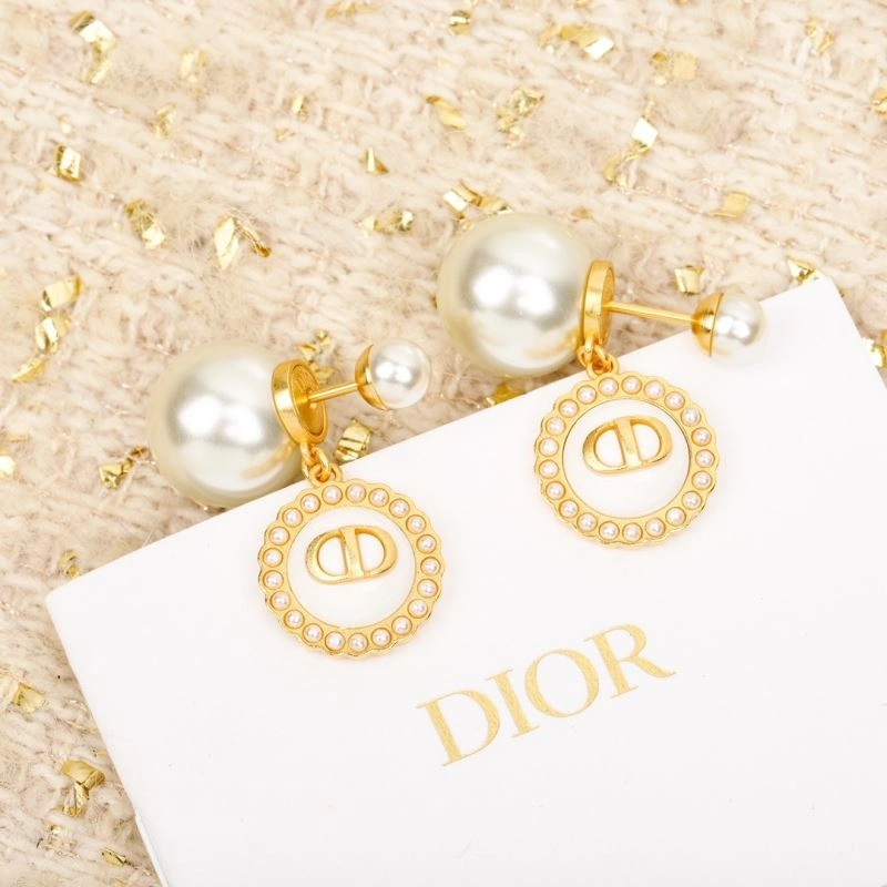 Trendsetting Christian Dxxr Earrings 295185