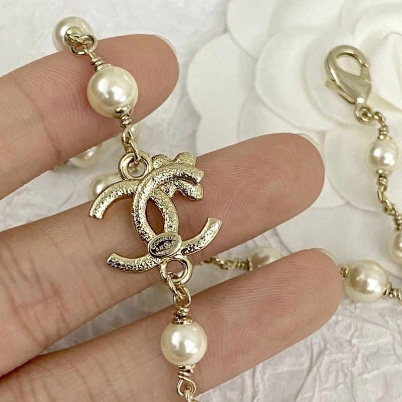 Unique Chxnxl Brooches 292231