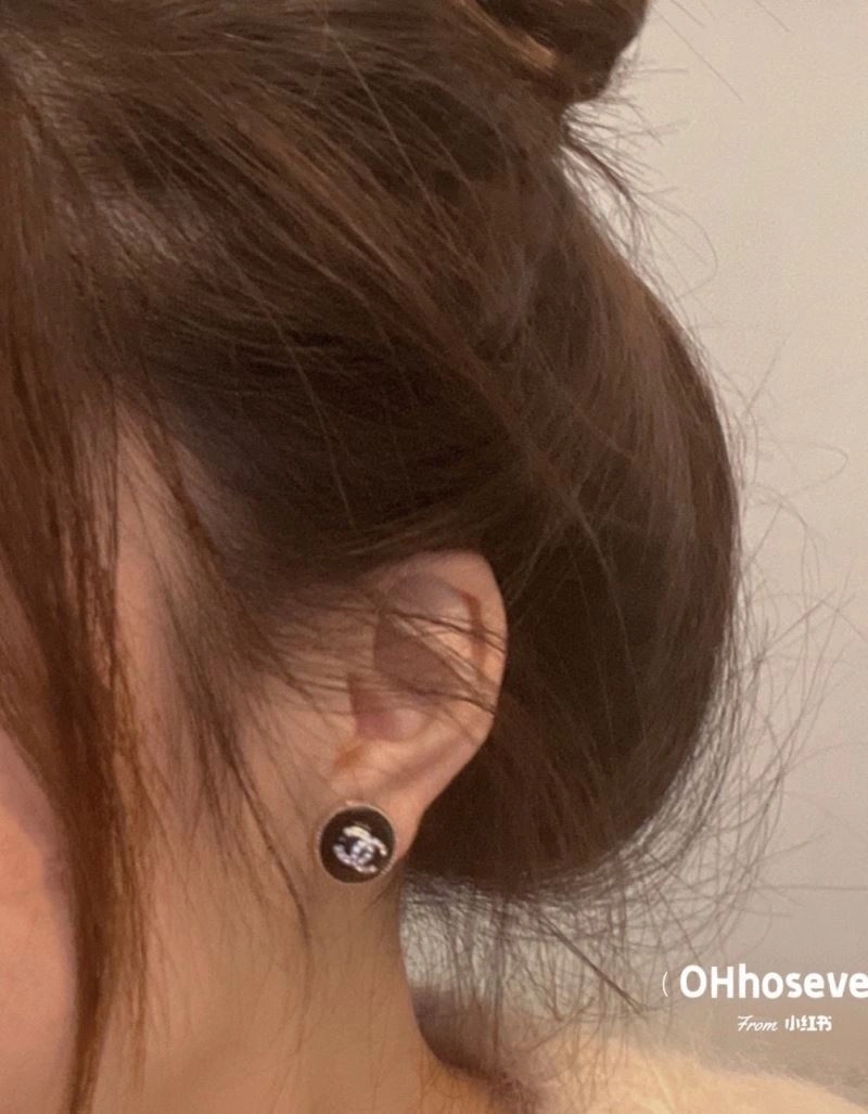 Elegant Chxnxl Earrings 290893