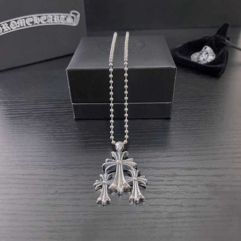Breathable Chrxmx Hxxrts Necklaces 300472
