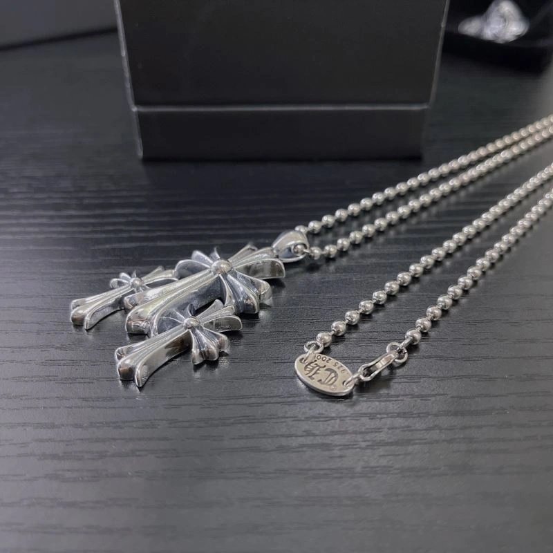 Breathable Chrxmx Hxxrts Necklaces 300472
