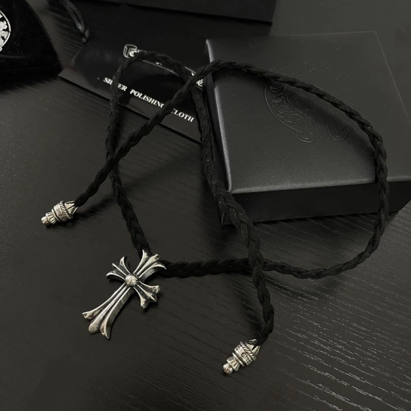 Compact Chrxmx Hxxrts Necklaces 300462