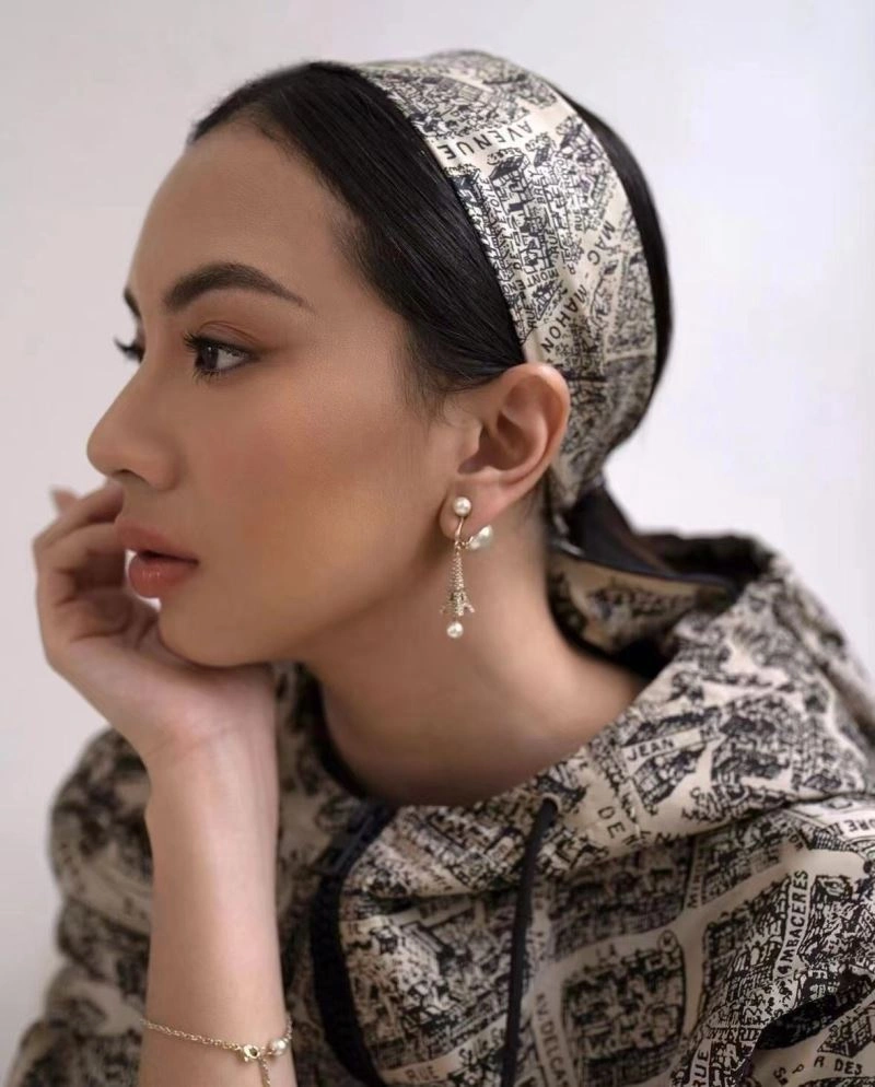 Refined Christian Dxxr Earrings 295189