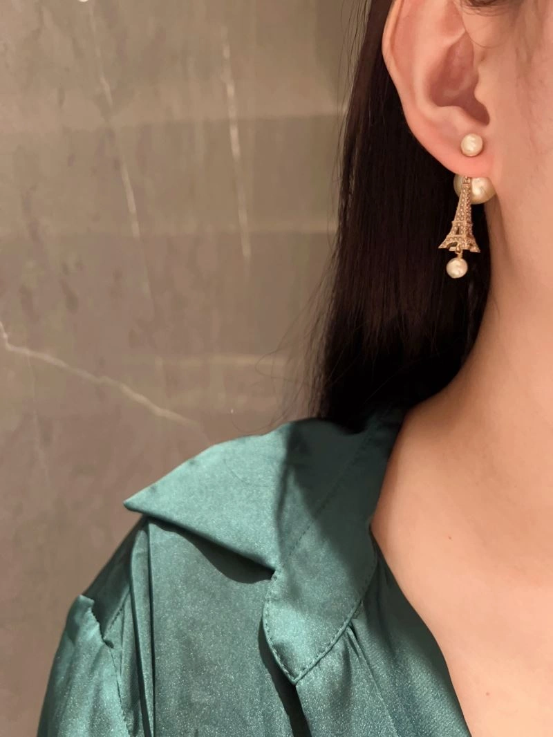 Refined Christian Dxxr Earrings 295189