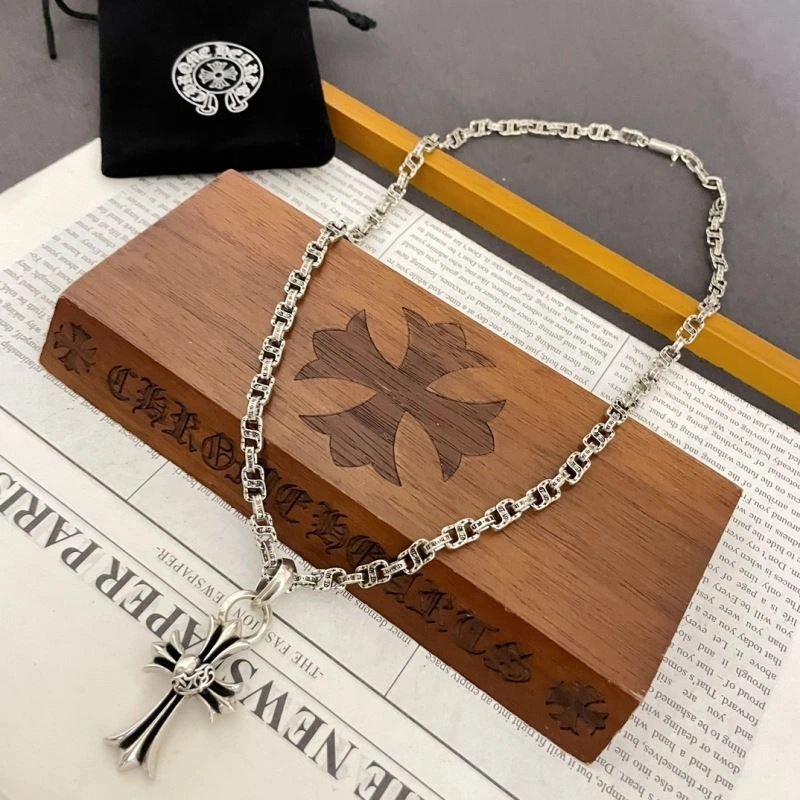 Chrxmx Hxxrts Necklaces Elegant 300449