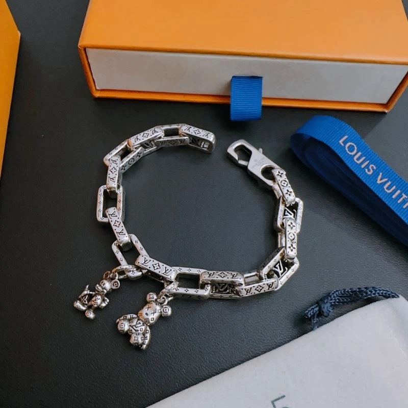 Lightweight LX Bracelets 311817