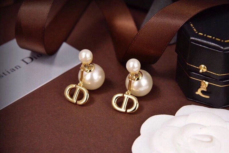 Cozy Christian Dxxr Earrings 295183