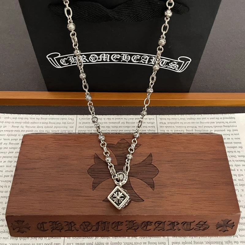 Chrxmx Hxxrts Necklaces Practical 300468