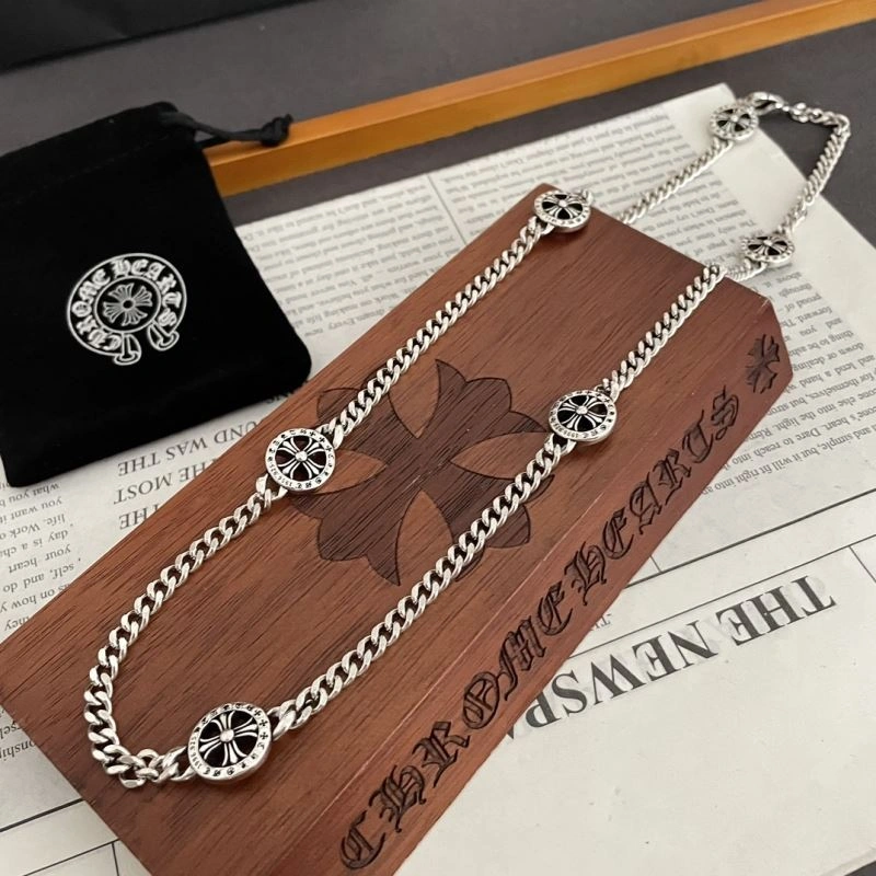 Chrxmx Hxxrts Necklaces DailyWear 300461