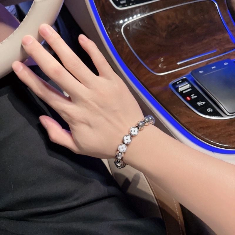 Classic LX Bracelets 311752