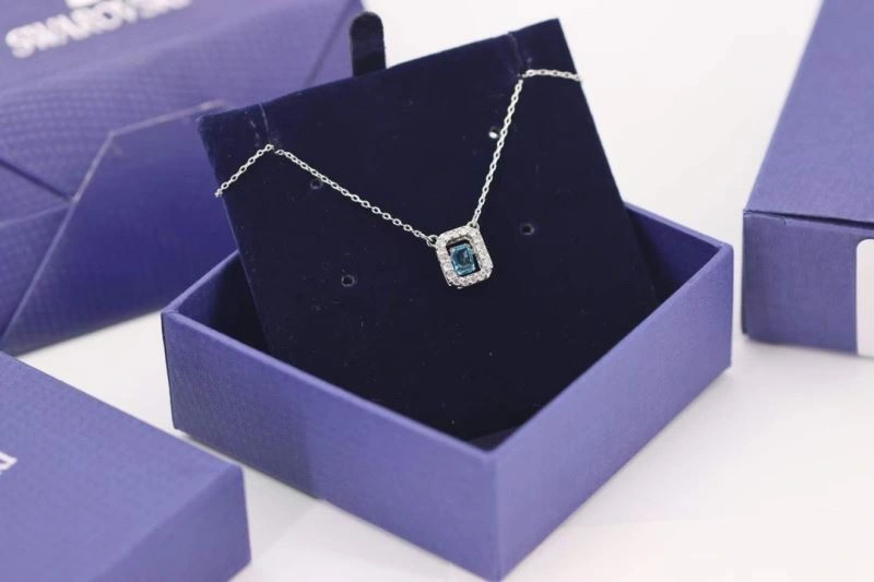 Lightweight Swxrxvski Necklaces 315142