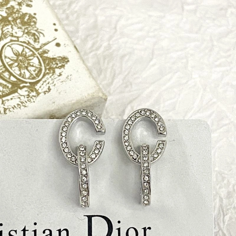 Christian Dxxr Earrings Fashionable 295176