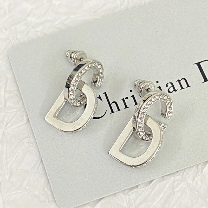 Christian Dxxr Earrings Fashionable 295176