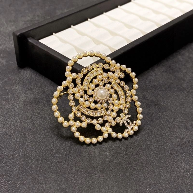 Reliable Chxnxl Brooches 292241