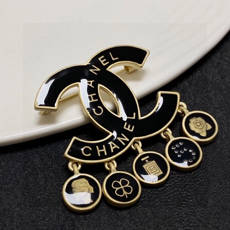 Chxnxl Brooches AllSeason 284077