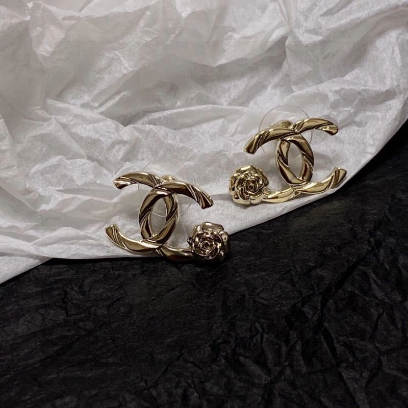 Lightweight Chxnxl Earrings 290894